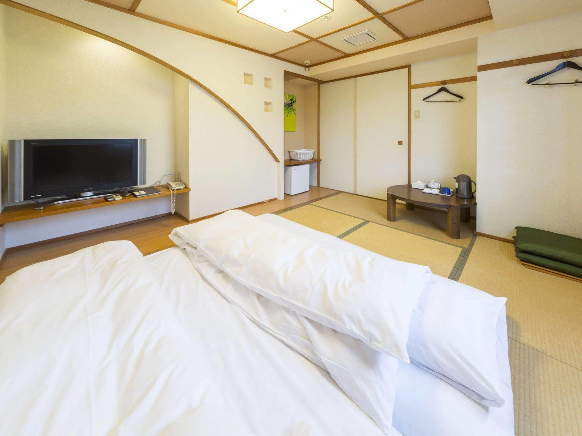 Hotel Minatoya Kōchi Exterior foto